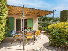Holiday Home Val d'Alpilles by Interhome